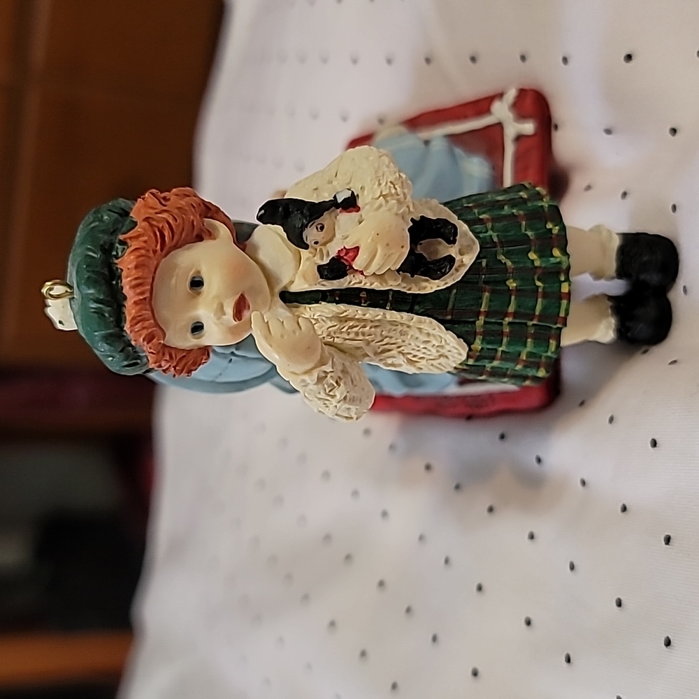 Vintage Ashton Drake Heirloom Ornament named Molly By Yolanda Bello